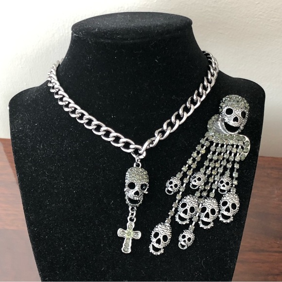 ‼️🔥last chance Unisex gunmetal color Rhinestone skull single earring - Picture 9 of 10